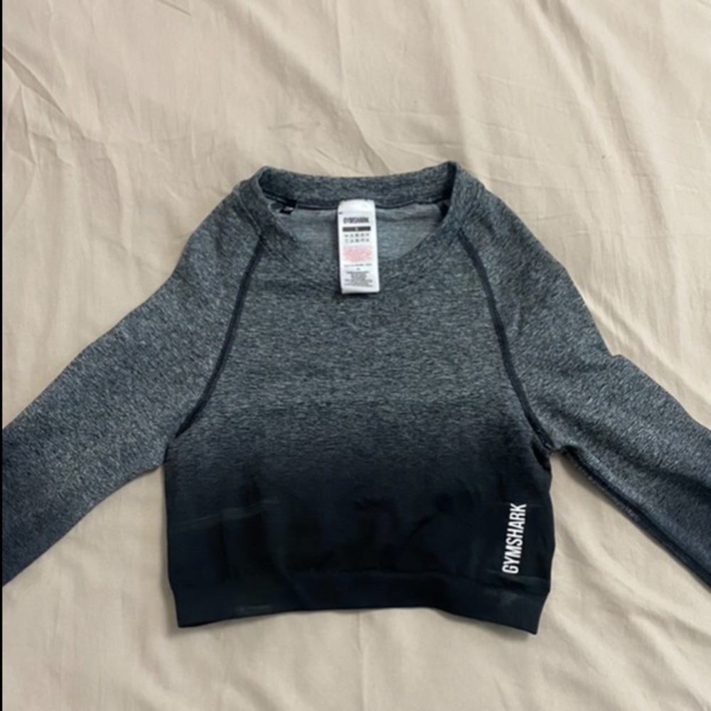 Gymshark top